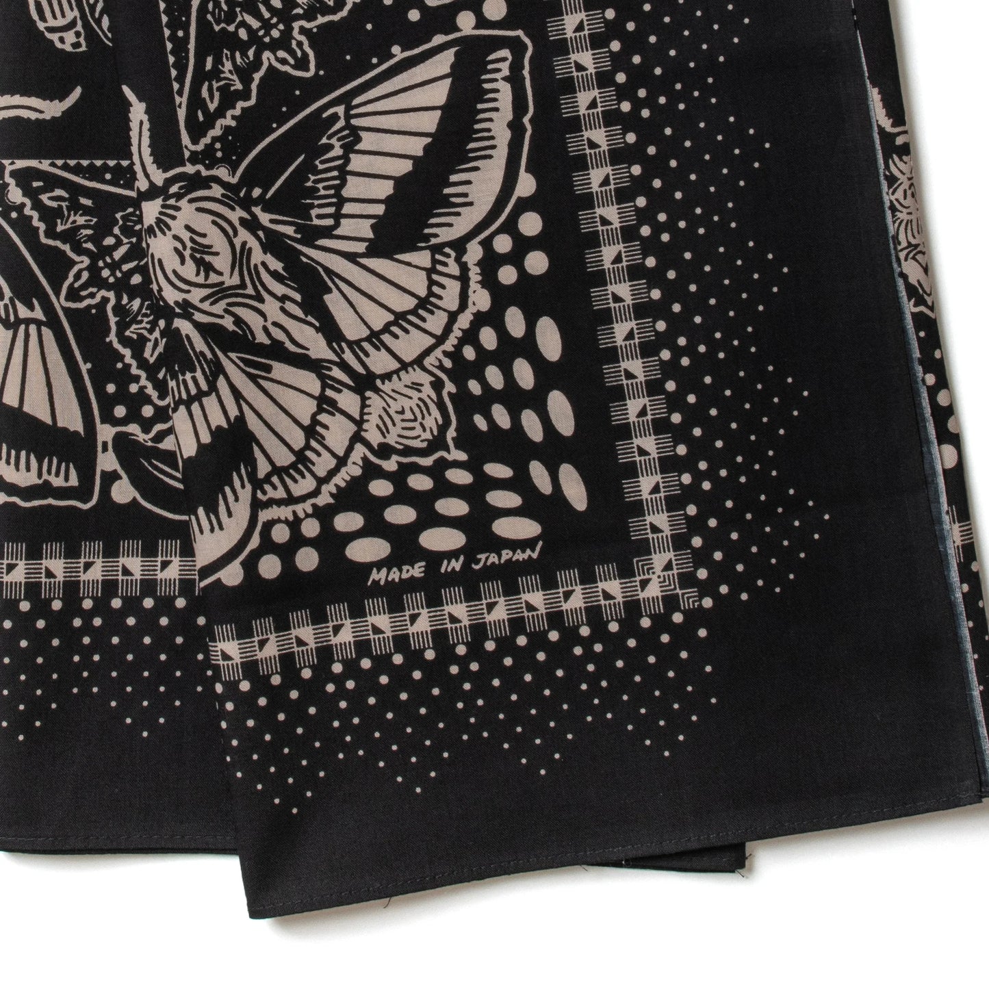 One Ear Brand "Nighthings" Olive Black 90 x 90