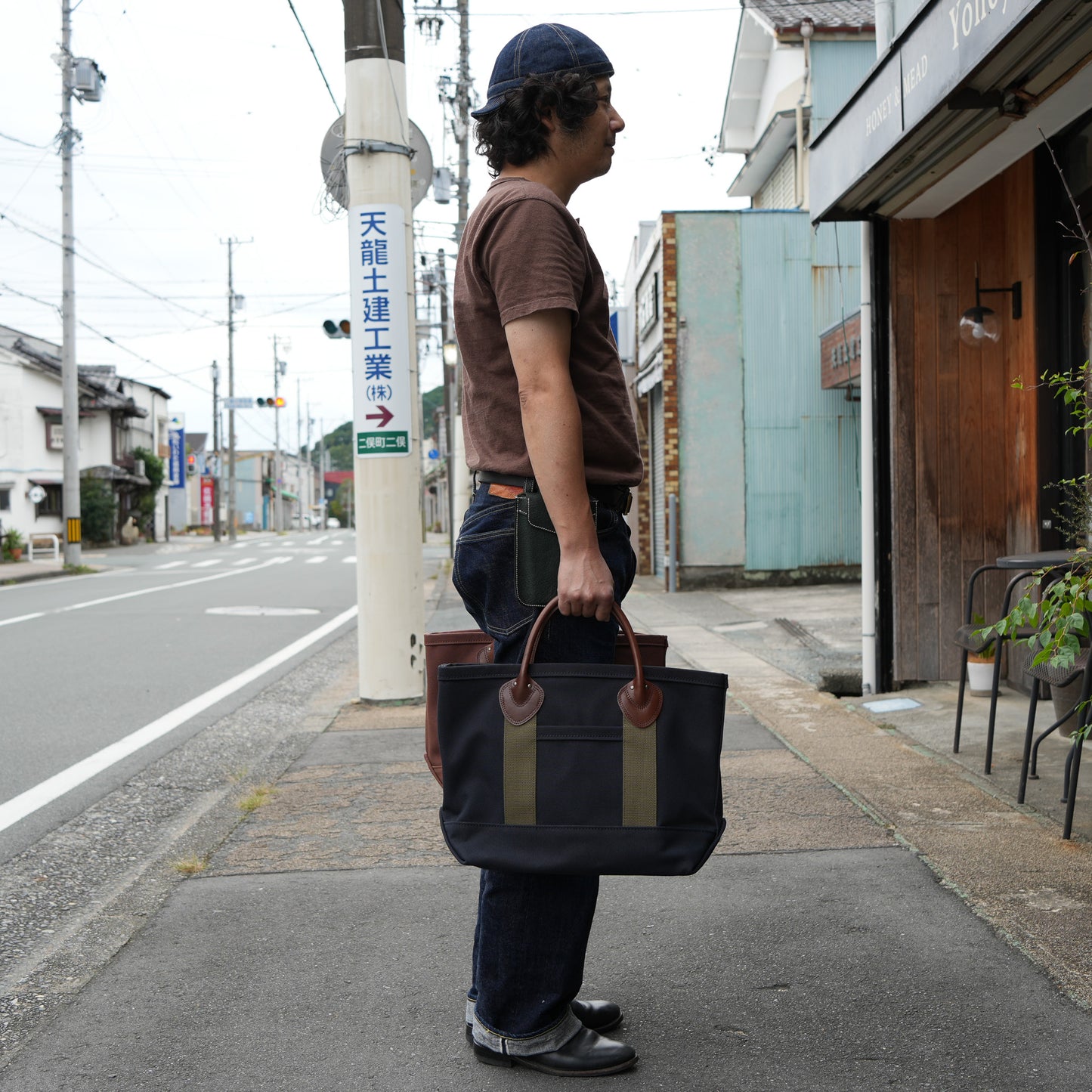 WORKERS Leather Handle Tote, Medium Bag, Navy Canvas, Short Handle