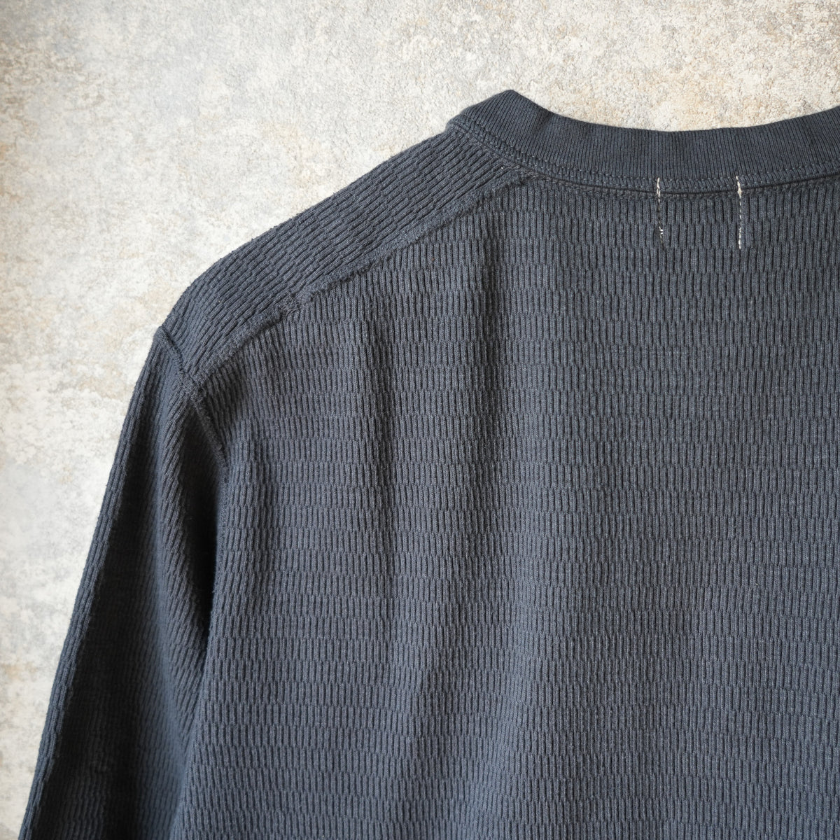 LOOP & WEFT LRH1041 SUPIMA Long Honeycomb Knit Henley Neck Thermal - Antique Black