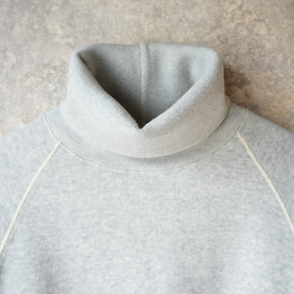 LOOP&WEFT LCS 1006 SUPER FLUFFY KNIT RAGLAN TURTLENECK - Old Melange Gray