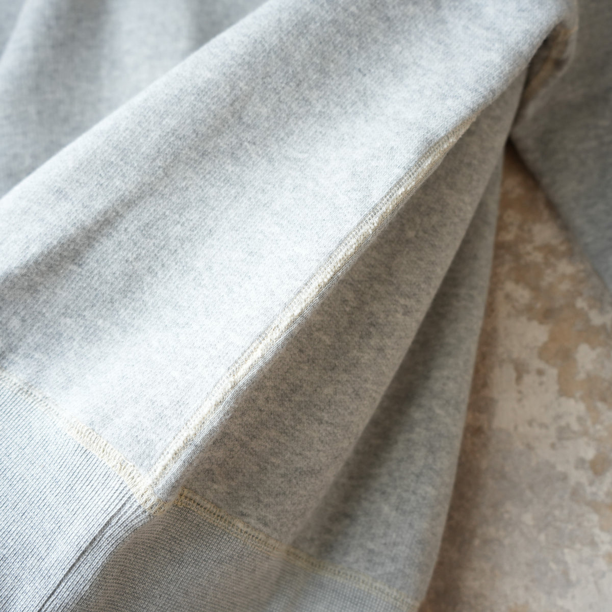 LOOP&WEFT LCS 1006 SUPER FLUFFY KNIT RAGLAN TURTLENECK - Old Melange Gray