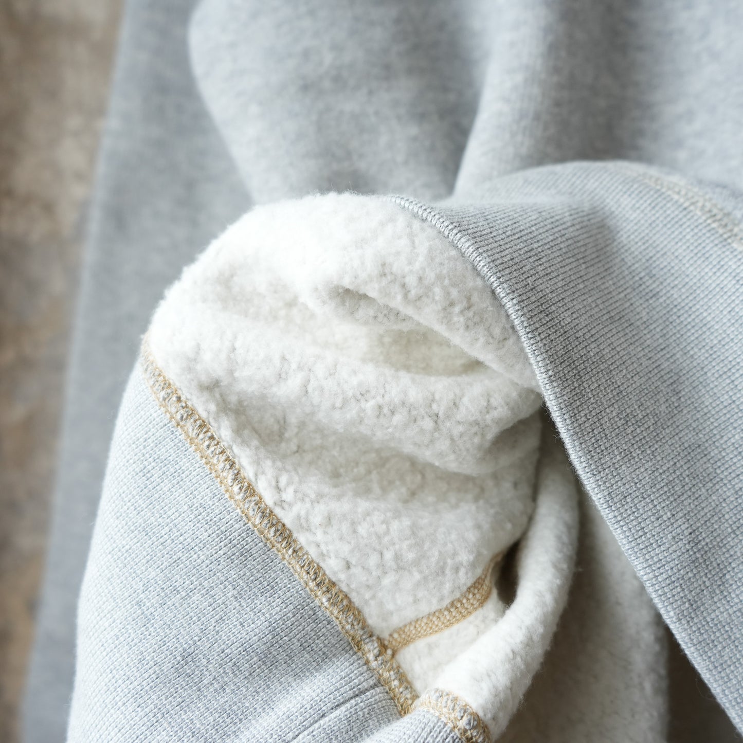 LOOP&WEFT_LCS 1006_SUPER FLUFFY KNIT RAGLAN TURTLENECK_OLD MELANGE GRAY