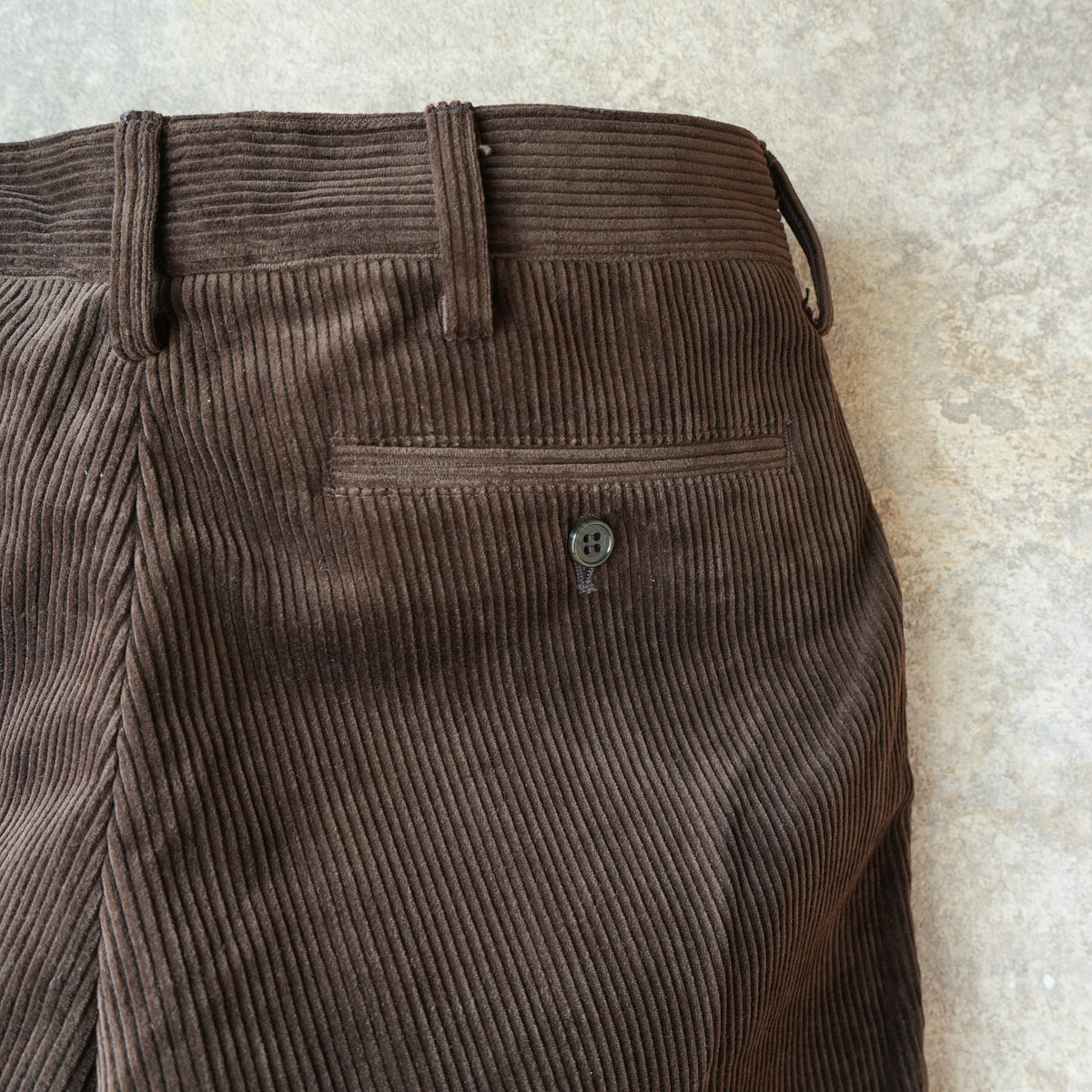 WORKERS_WORKERS Trousers_Heavy Corduroy Brown