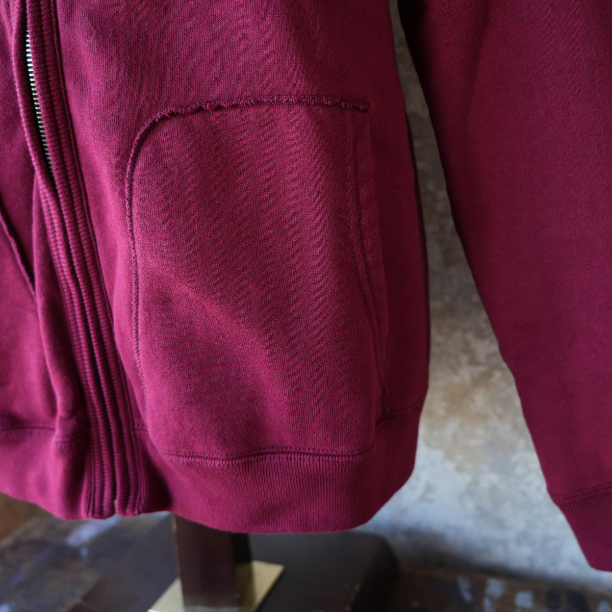 DELUXEWARE_SPZ-00_FULLZIP PARKA PLAIN_CRIMSON RED