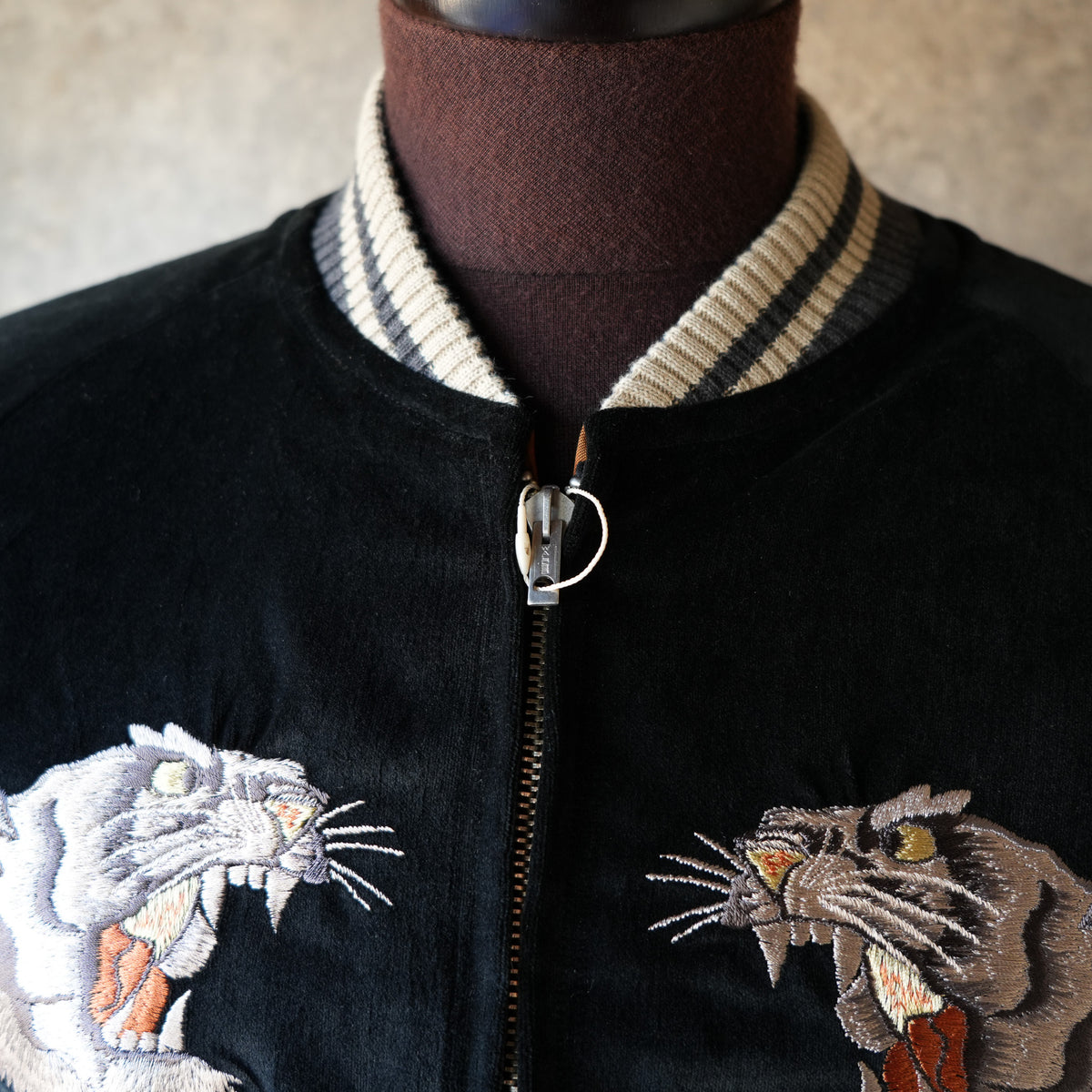 DELUXEWARE_DSJ-001_50s SOUVENIR JACKET_BLK/ORG