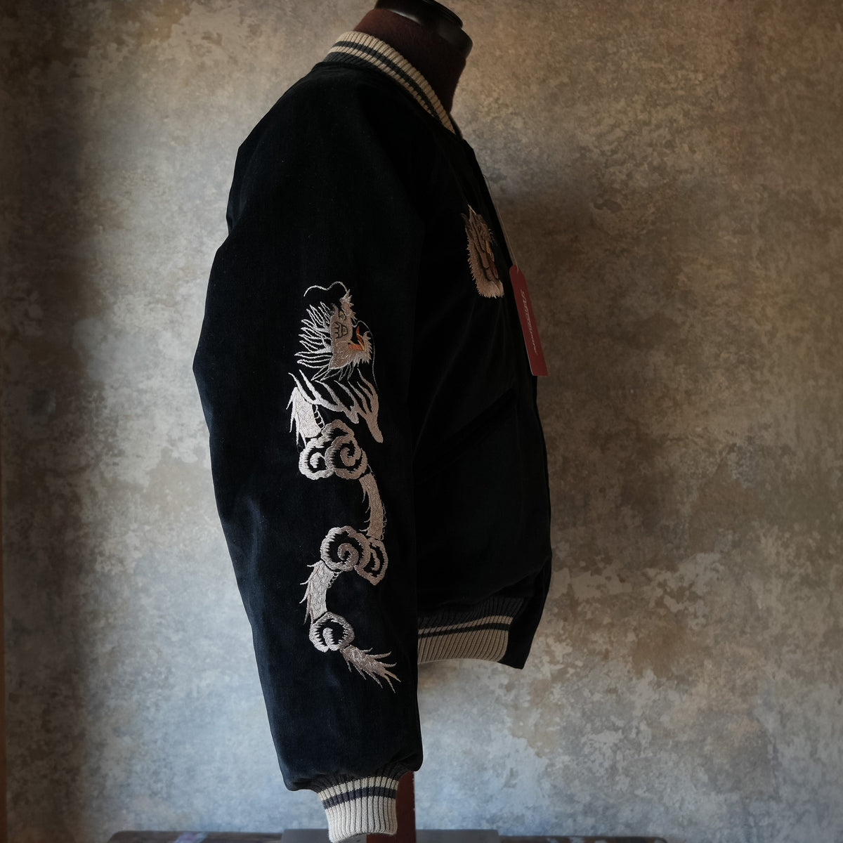 DELUXEWARE_DSJ-001_50s SOUVENIR JACKET_BLK/ORG