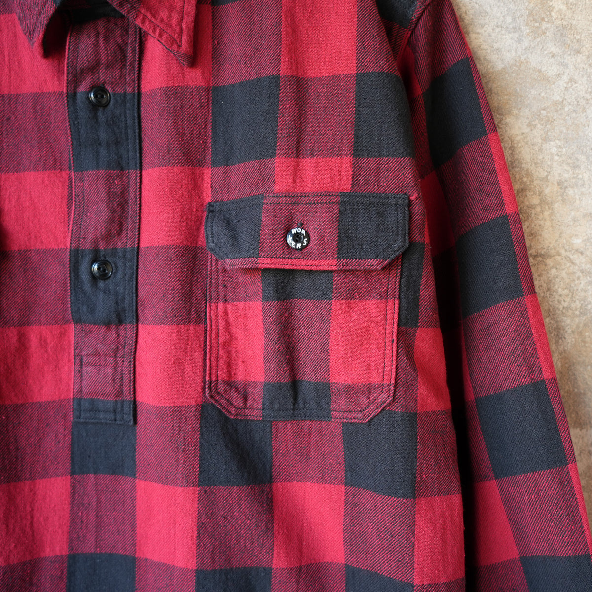 WORKERS_Outdoor Deluxe Shirt_Pullover_Buffalo Check_Red