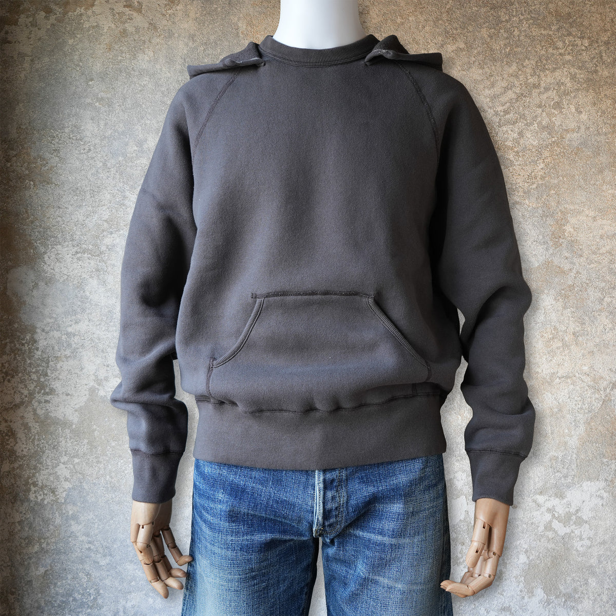 LOOP & WEFT_LCS 1009_SUPER FLUFFY KNIT RAGLAN AFTER HOODIE_CLASSIC BLACK