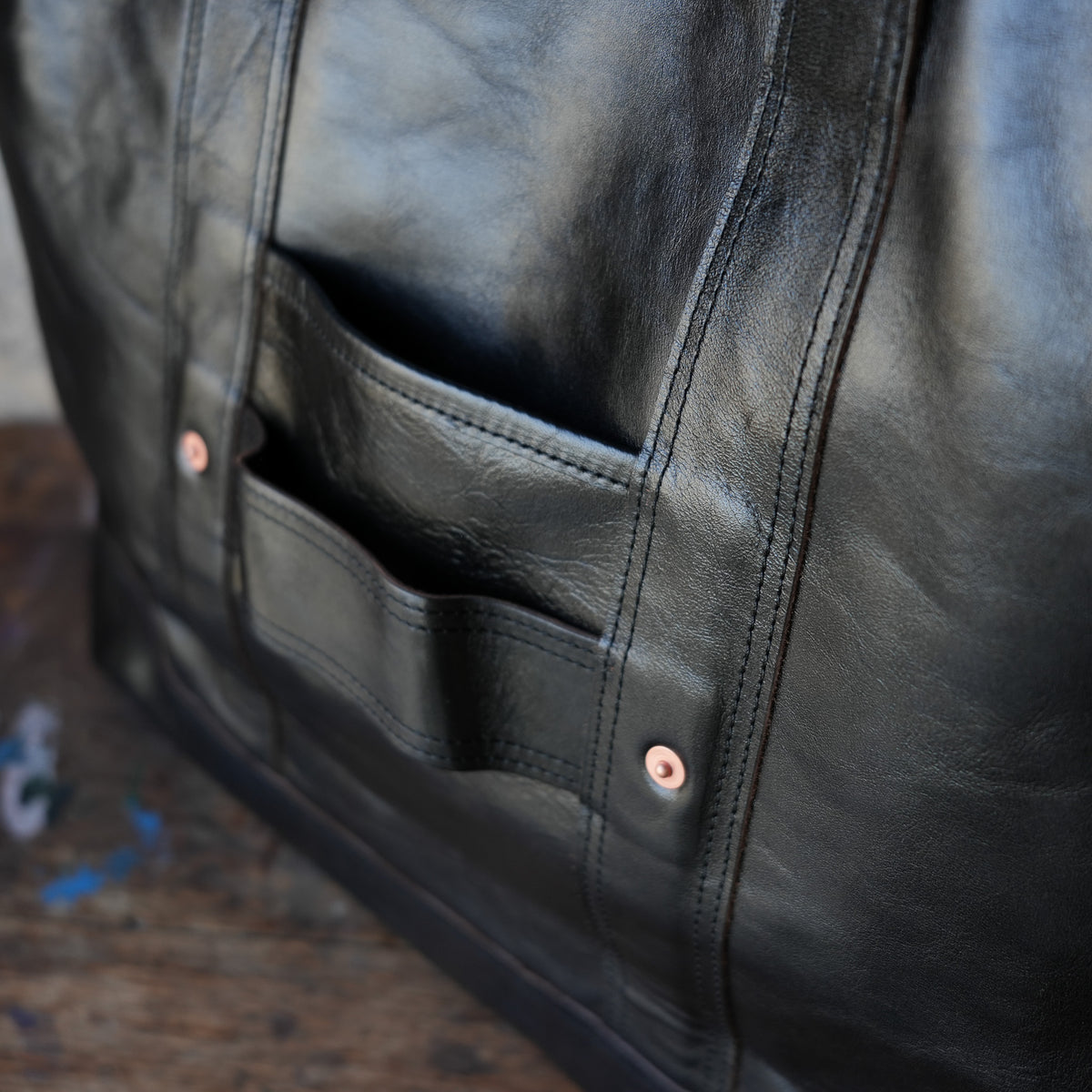 INCEPTION_IPHSB-19_HORSE HIDE COAL BAG (LARGE) _Black