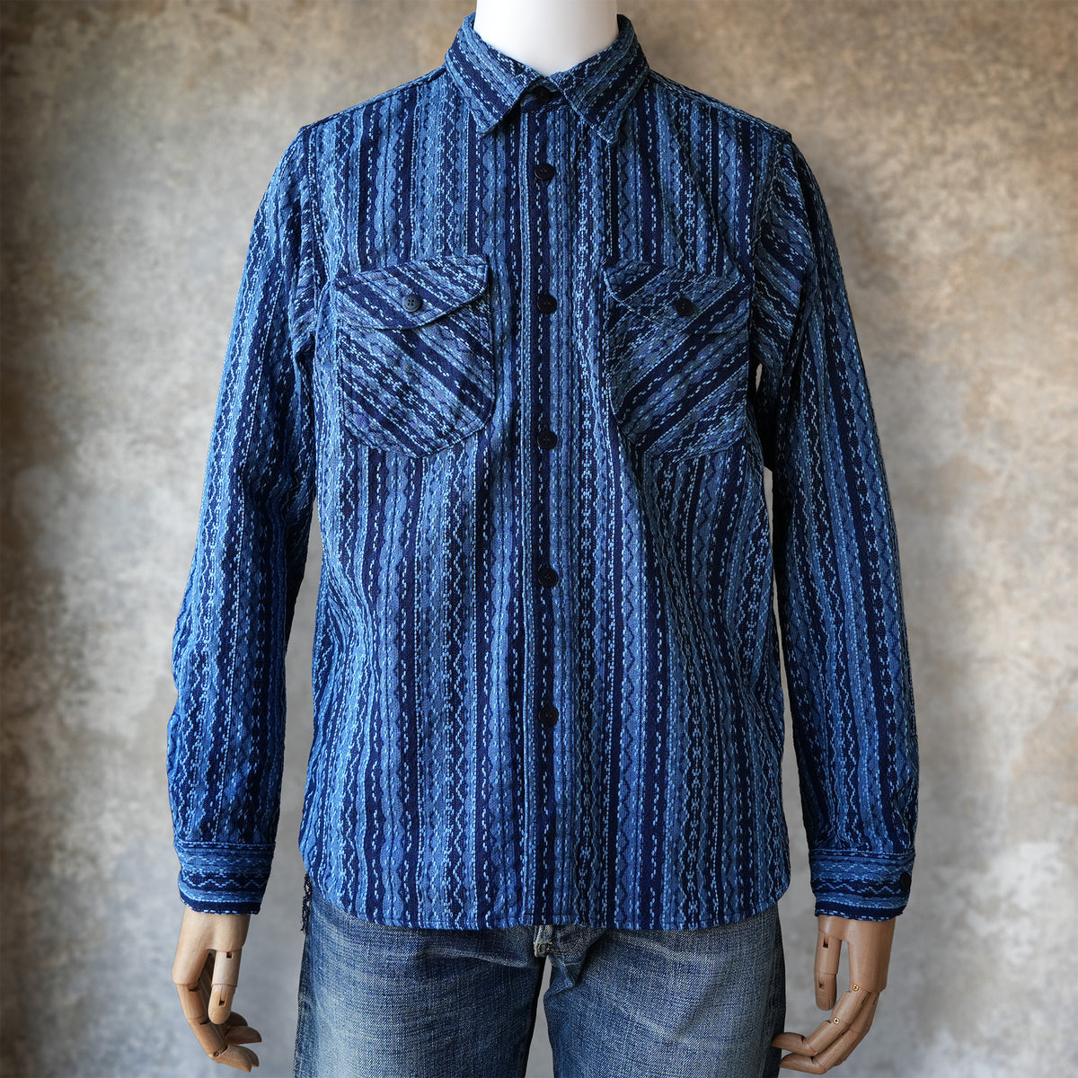 SAMURAIJEANS_SSS25-SKS_Indigo Sashiko Striped Shirt