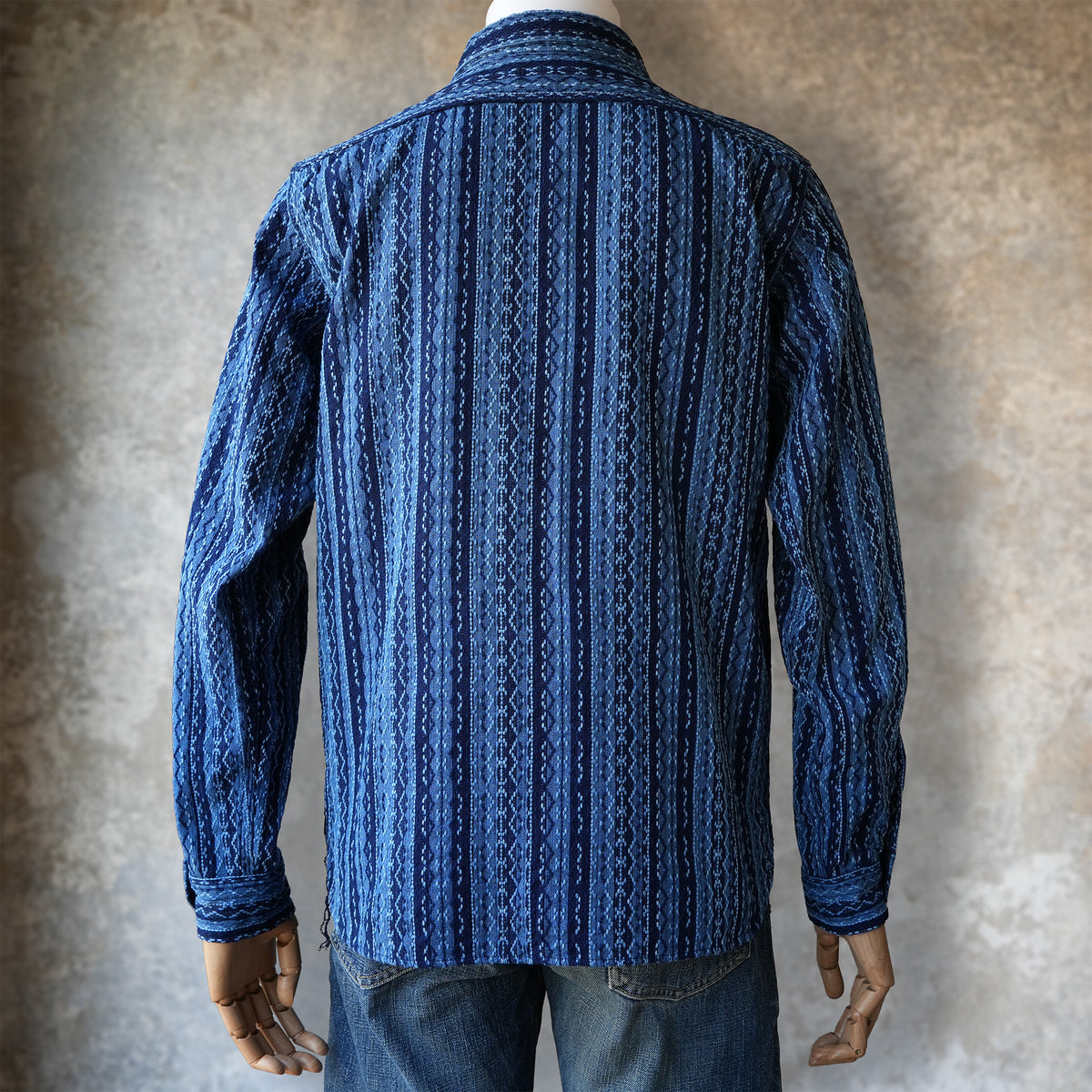 SAMURAIJEANS_SSS25-SKS_Indigo Sashiko Striped Shirt