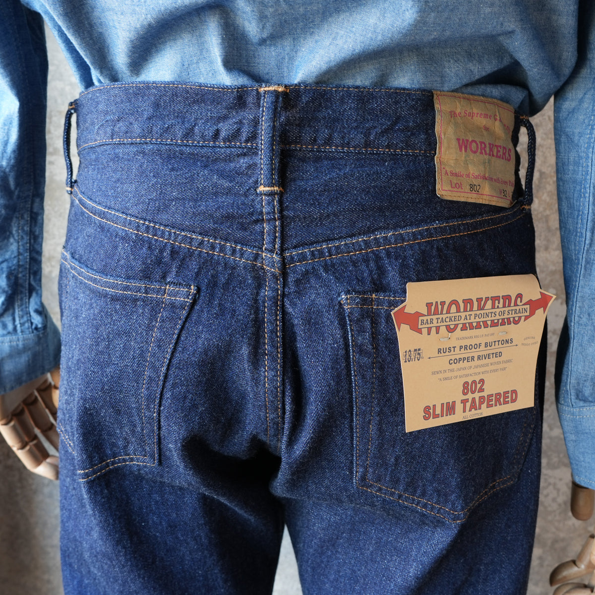 WORKERS_Lot 802 Slim Tapered Jeans