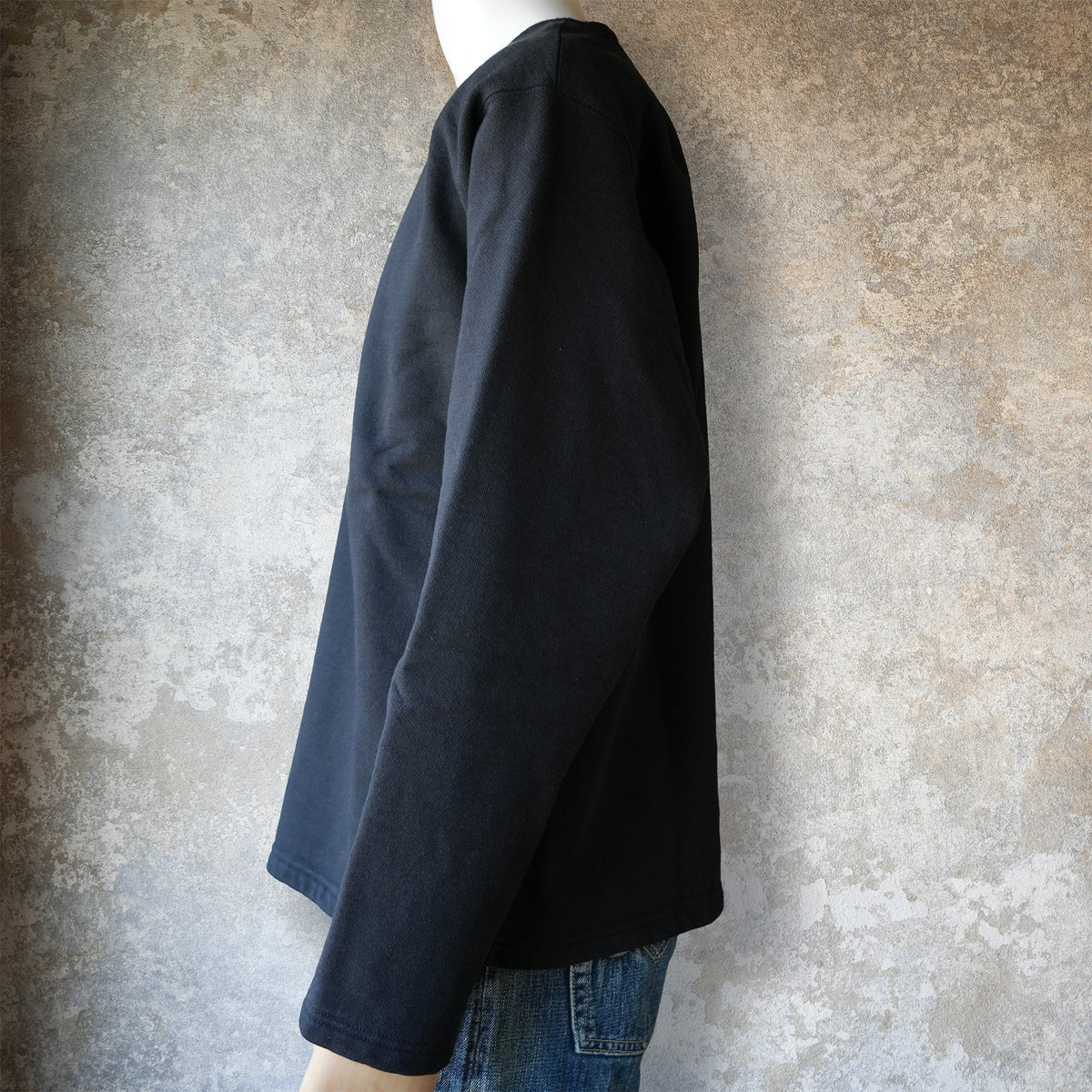 PREQUEL_C1011 Henley Sweatshirt (Black)
