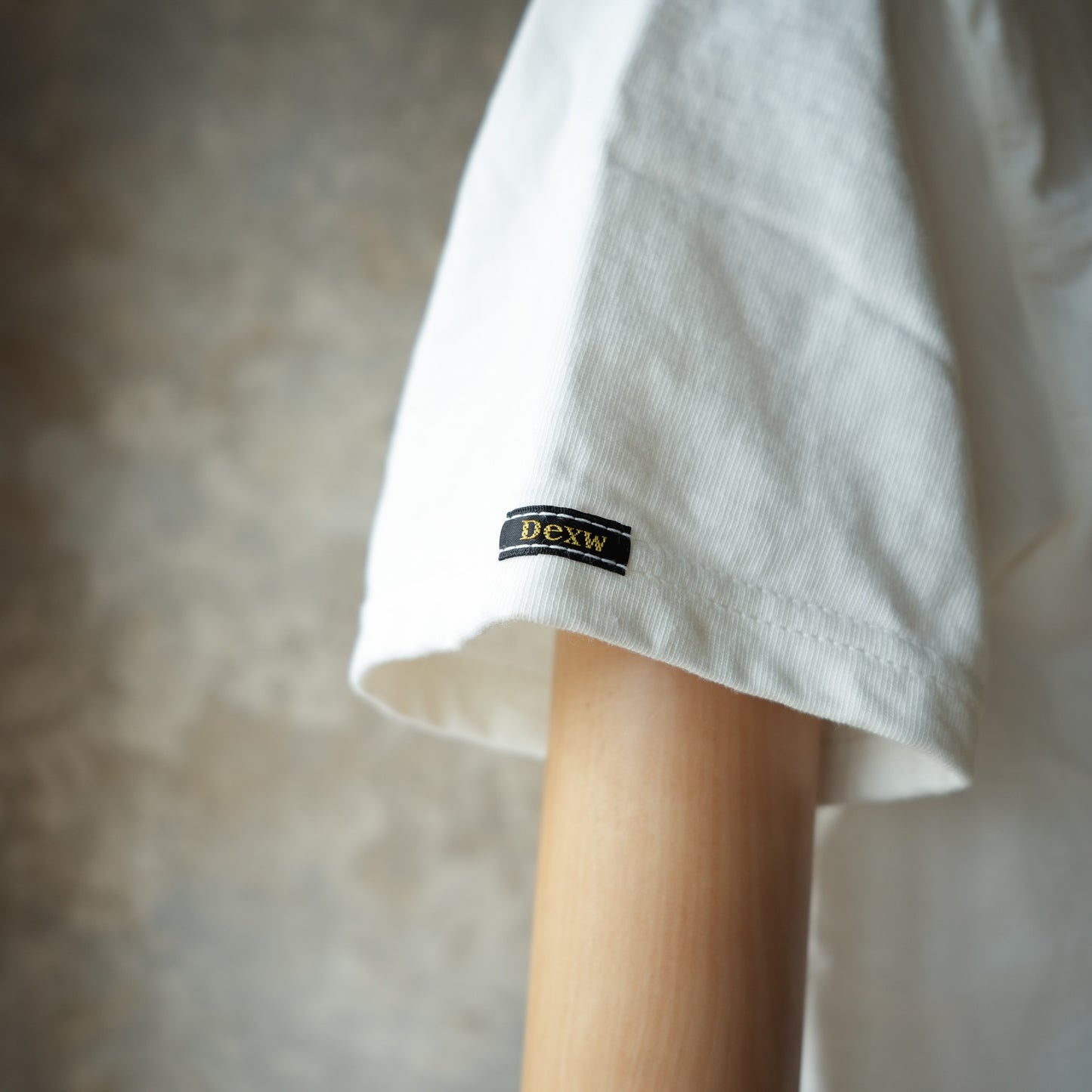 DELUXEWARE_DXTS-00_DX.3_WHITE