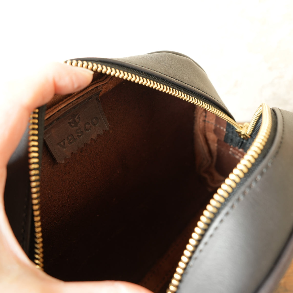 VASCO_VS-296L LEATHER OFFICER POUCH BAG_OLIVE