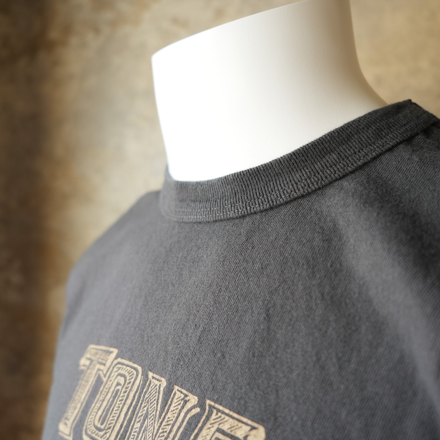 UES_652602_T.C.R. T-shirt_BLACK