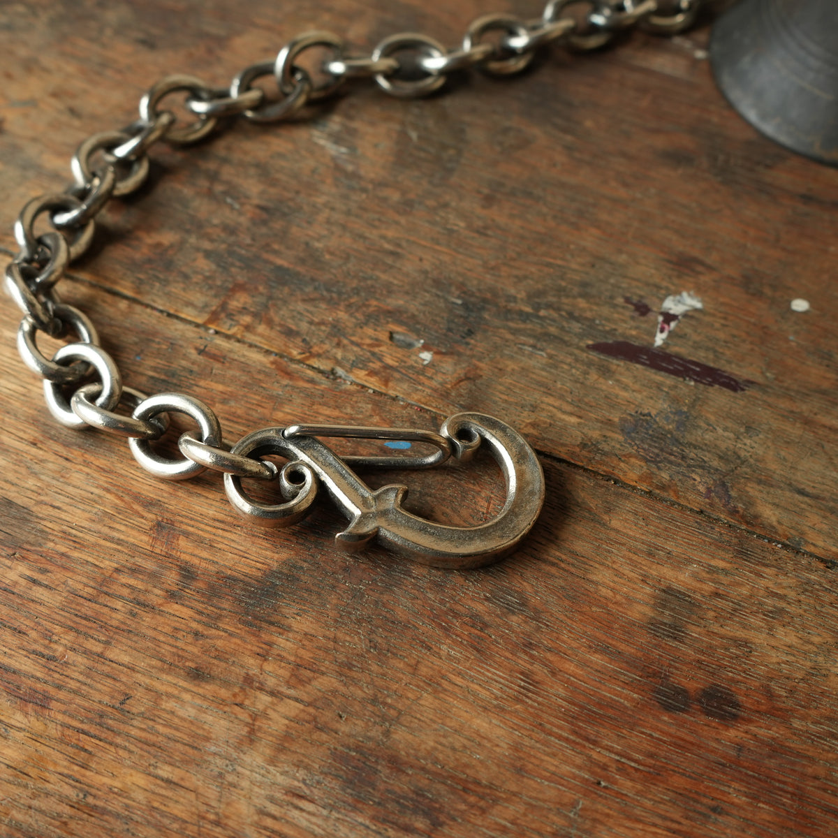 INCEPTION_F-HOLE CARABINER WALLET CHAIN/ SILVER PLATING <ipc-10></ipc-10>