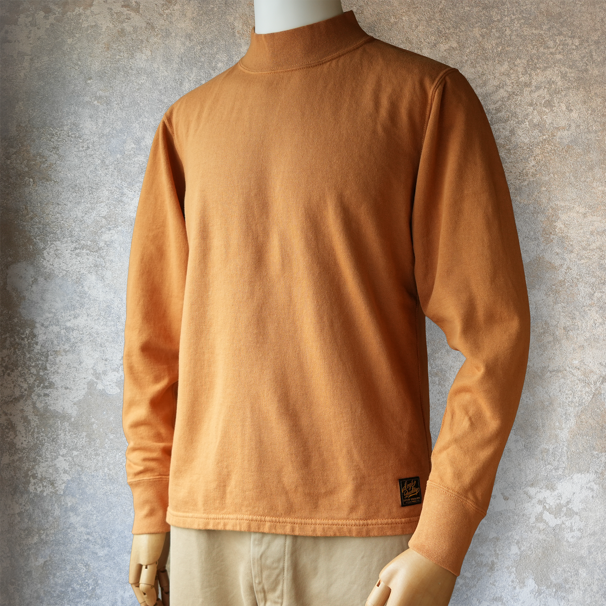 DELUXEWARE_M300-00_MOCK NECK KNIT_D.CAM