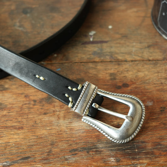 VINTAGE WORKS_DH5738-CH-5_Western buckle with Concho_FLANNEL
