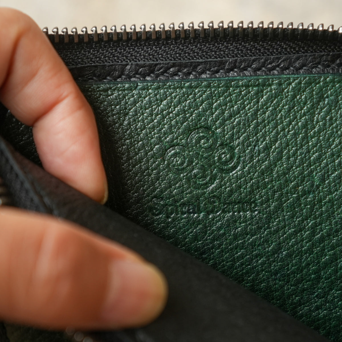SpiralDance L-Zip Small Wallet DARK GREEN