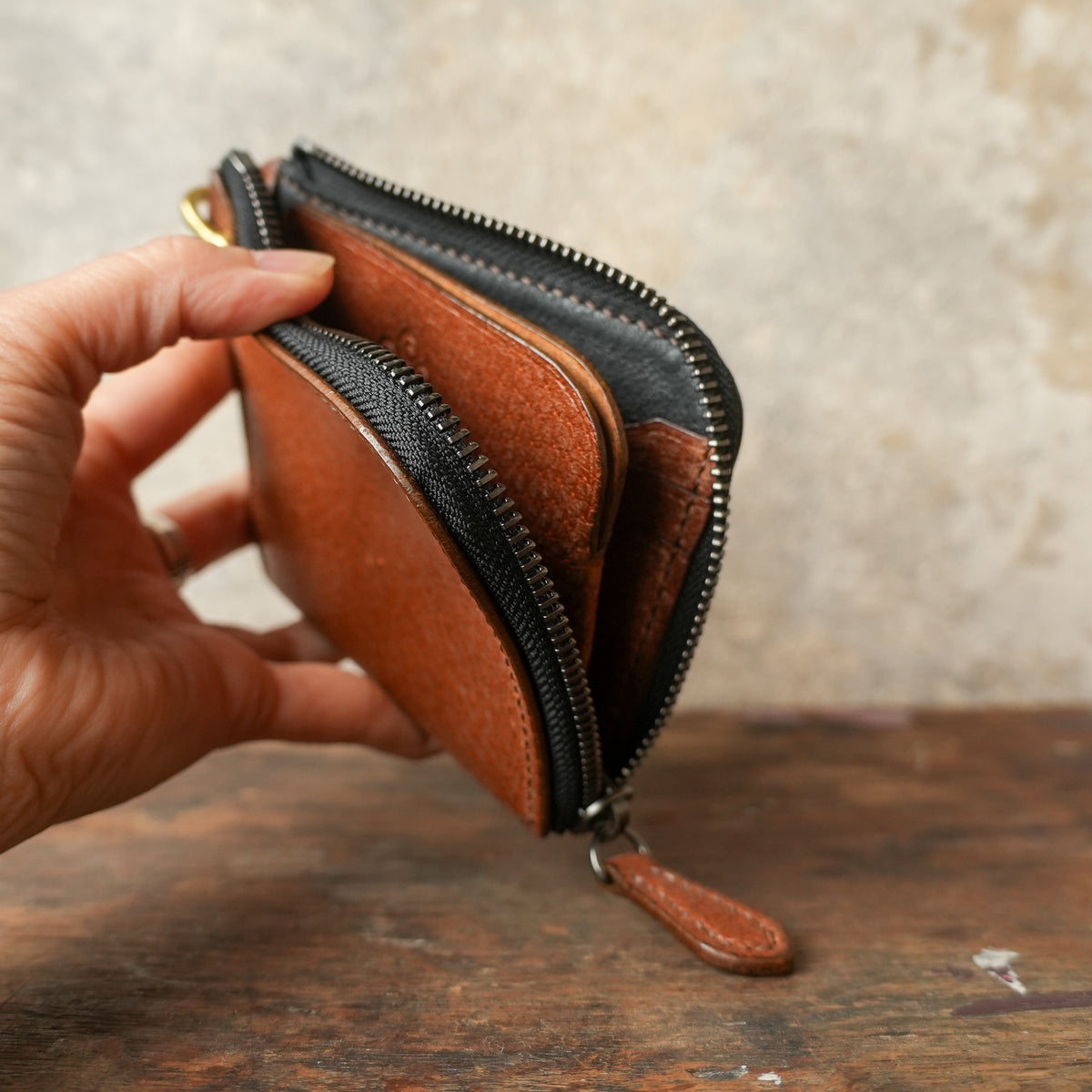 SpiralDance_L-Zip Small Wallet_CAMEL