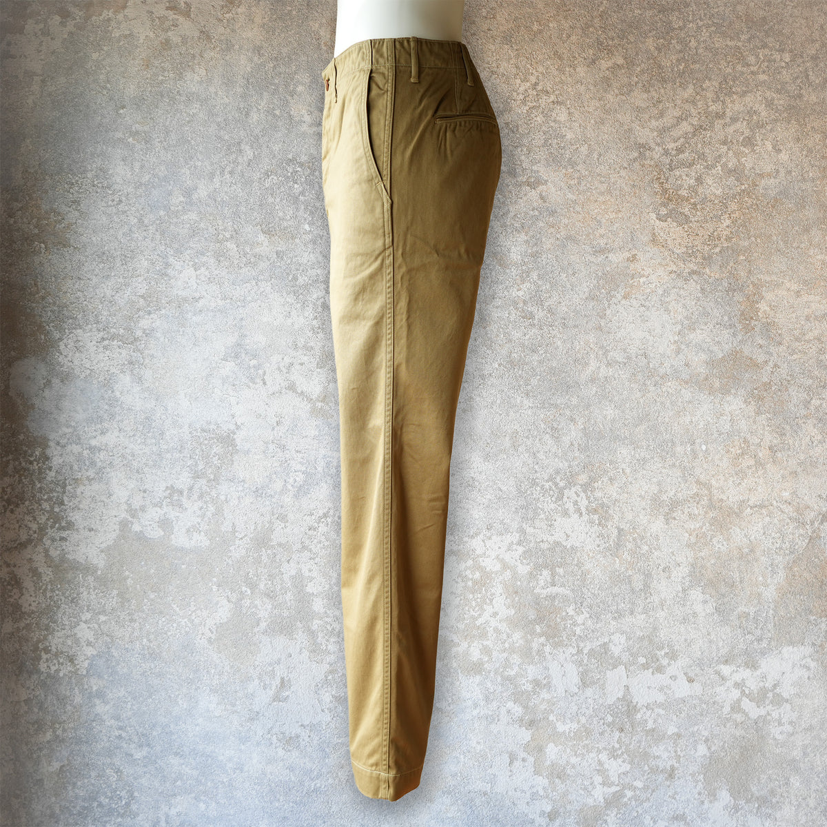 WORKERS_ Officer Trousers, Regular Fit / USMC Khaki_10 oz Chino