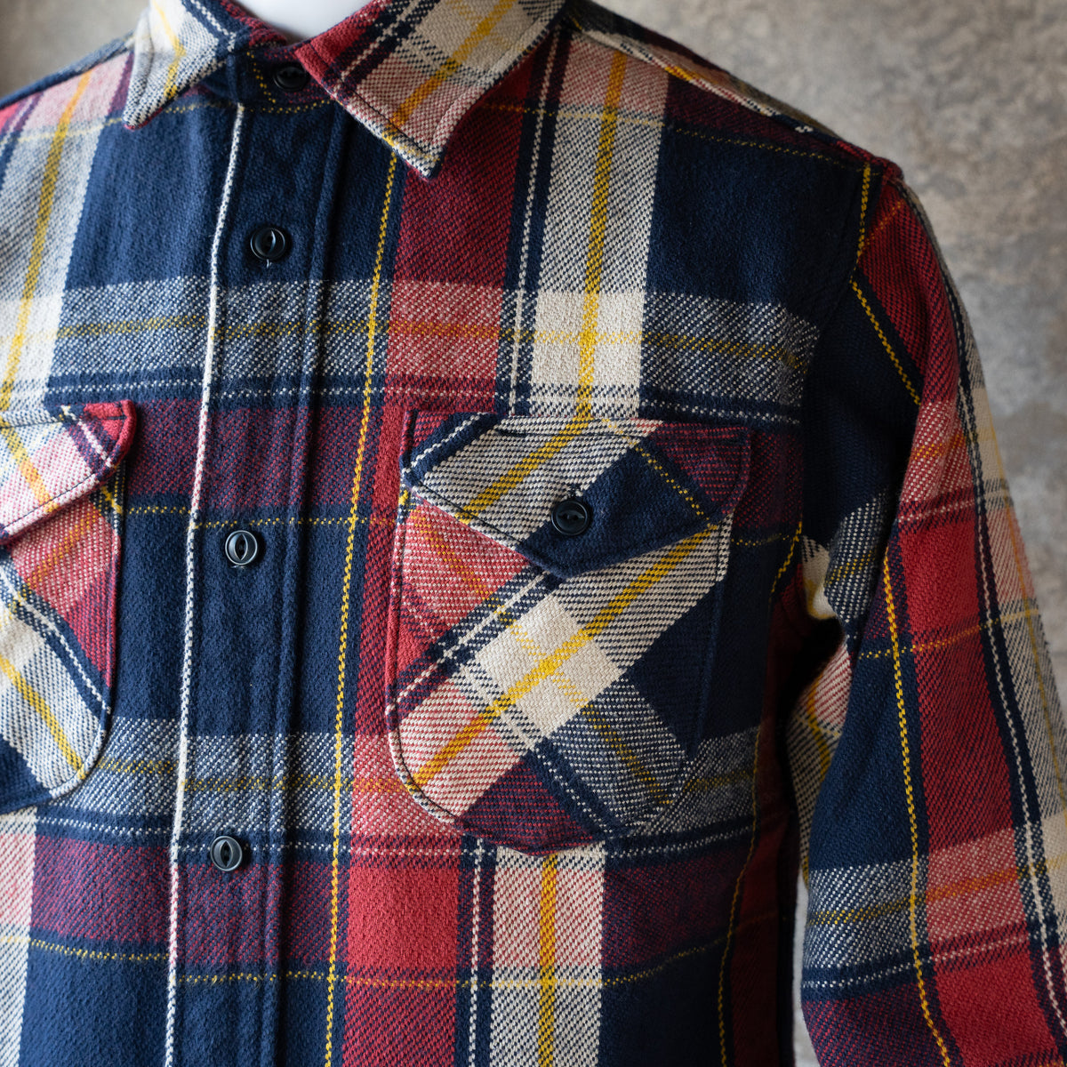 UES_502654_05_1_Heavy Flannel Shirt_Navy