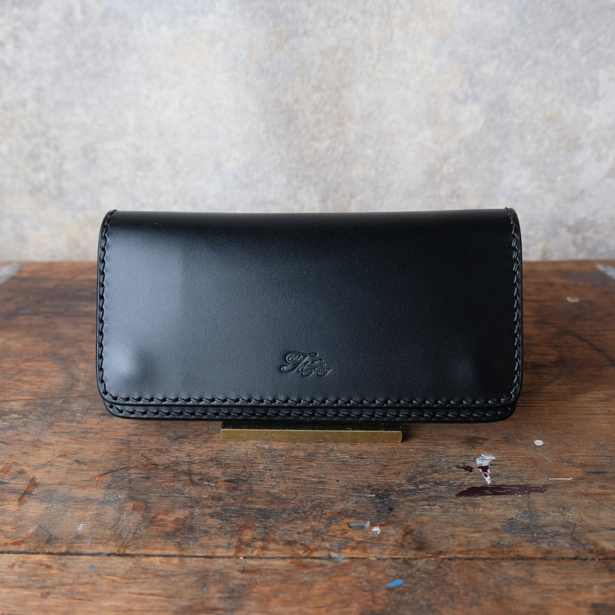 OLD FELLOW COMPANY TW-02 L B BLACK Tracker Wallet