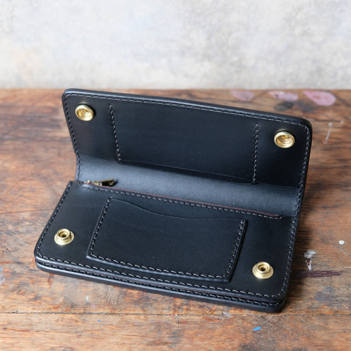 OLD FELLOW COMPANY TW-02 L B BLACK Tracker Wallet