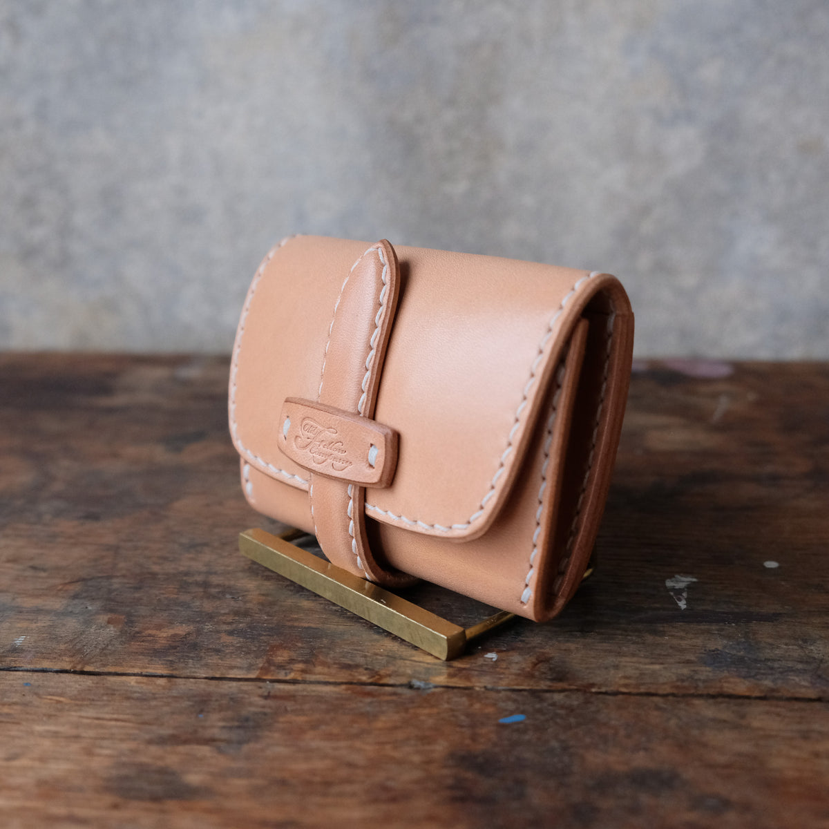 OLD FELLOW COMPANY CW-01B NATURAL Coin Case