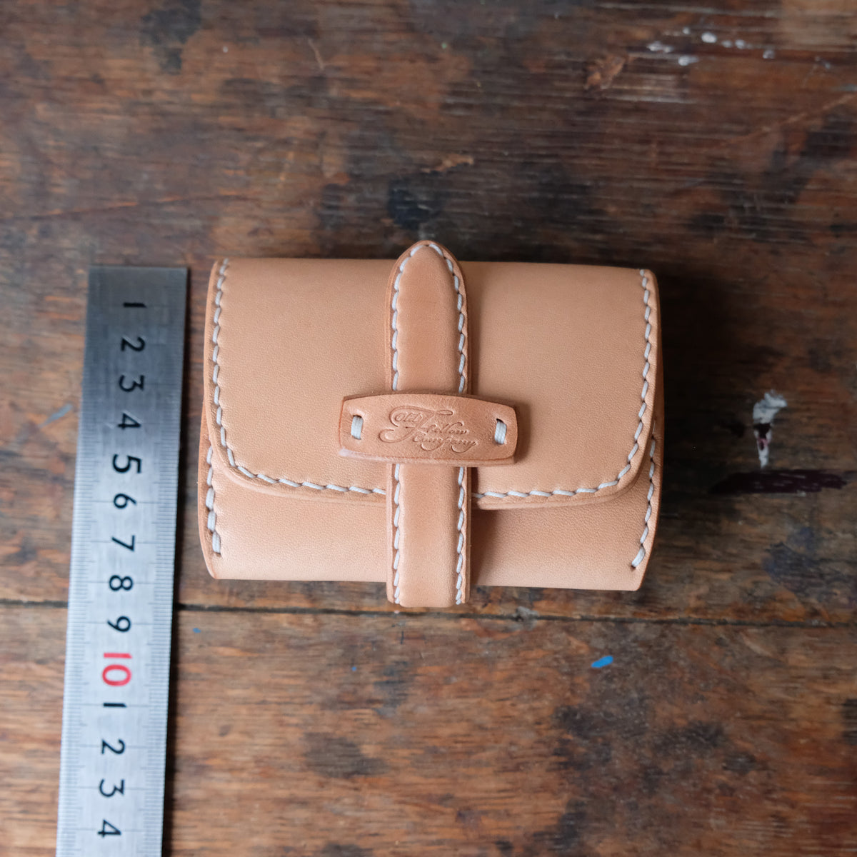 OLD FELLOW COMPANY CW-01B NATURAL Coin Case