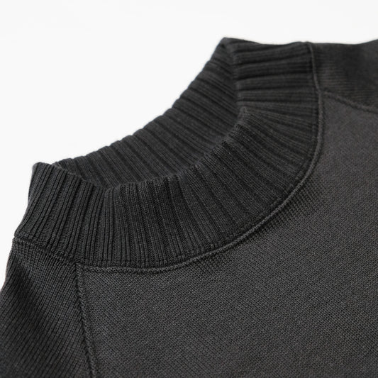 WORKERS_Cotton Raglan Sweater_Faded Black
