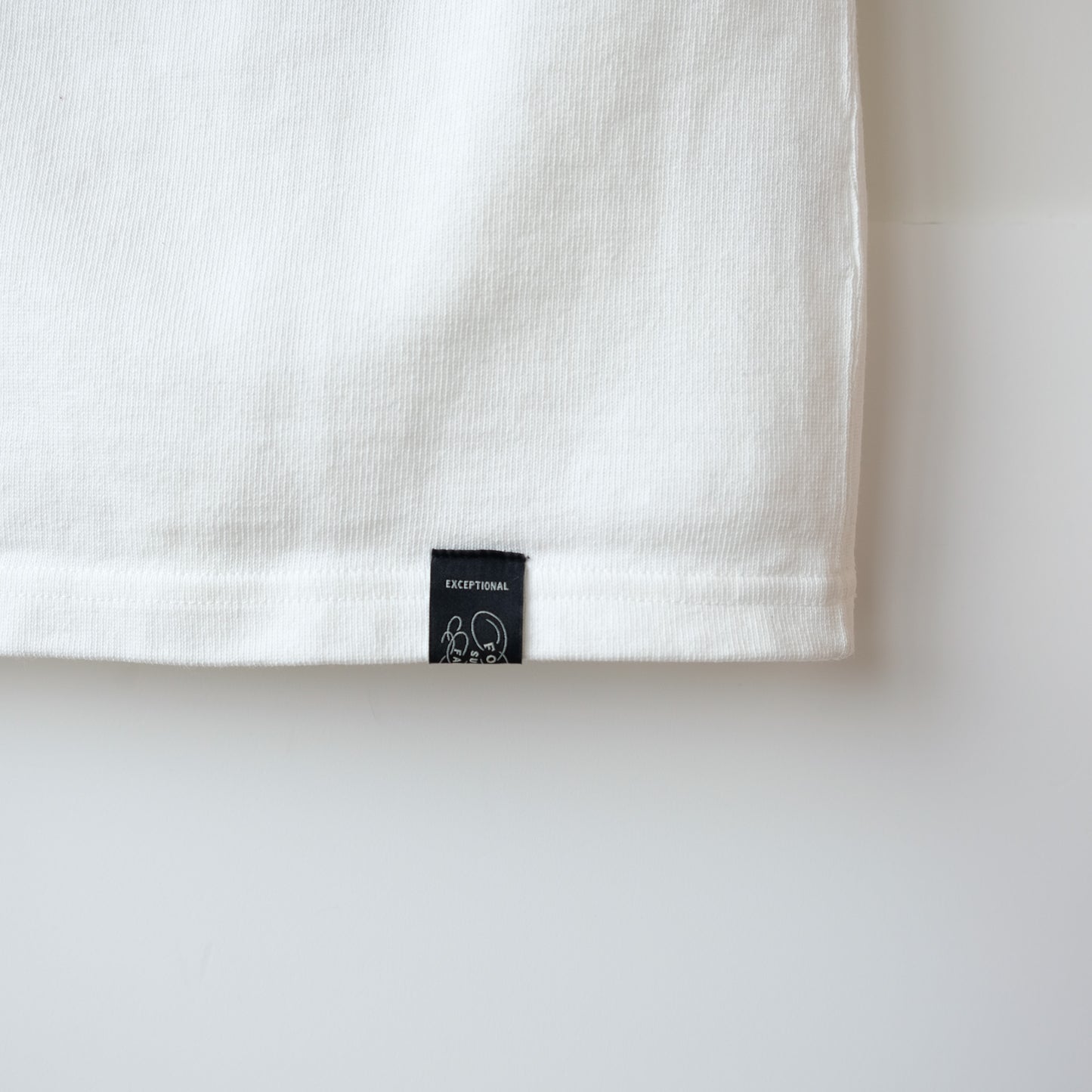 PREQUEL_C1007A Nose Art Print T-shirt (White) ノーズアートプリントTシャツ(ホワイト)