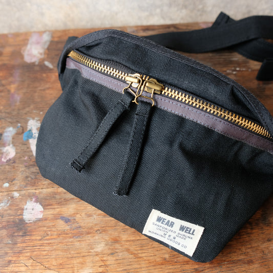 UES_WB-1_04_F_WAIST BAG_BLACK
