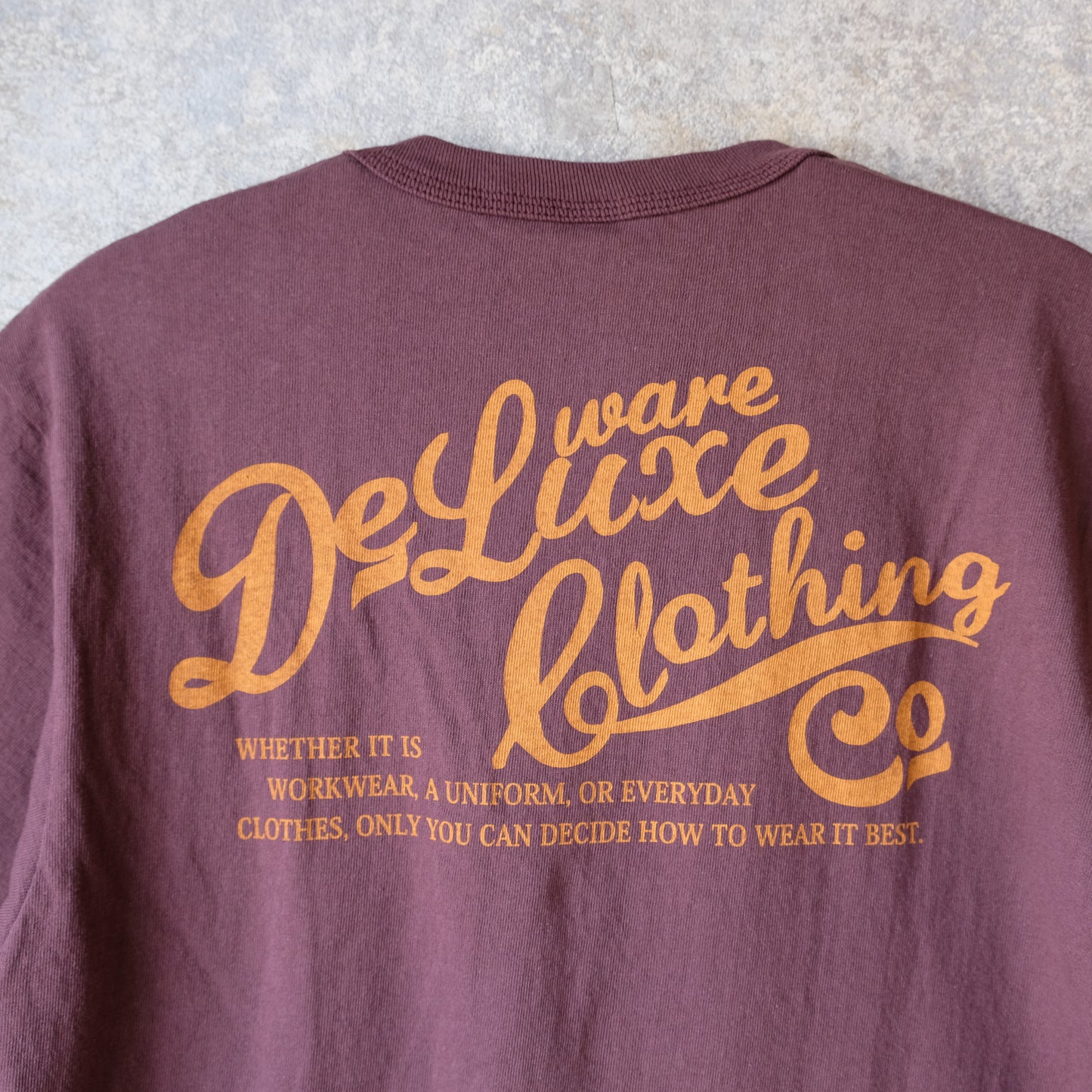 DELUXEWARE_BRGB-00B14_DELUXEWARE_I.BORD