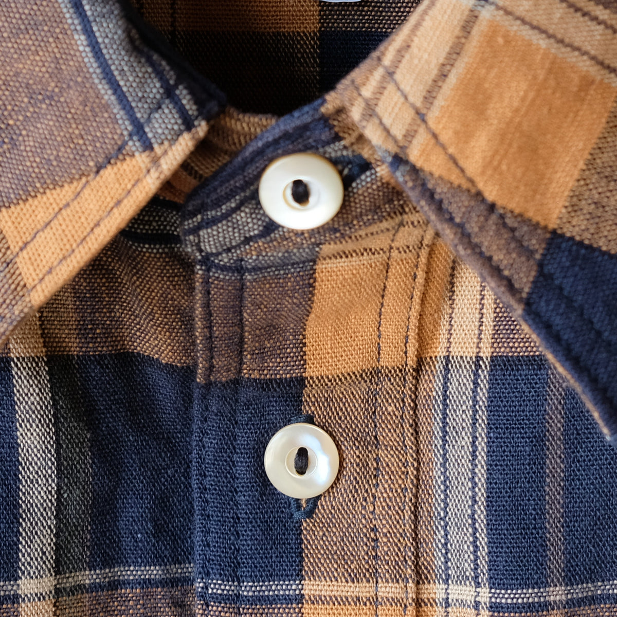 DELUXEWARE_MV-15_ORANGE NAVY CHECK