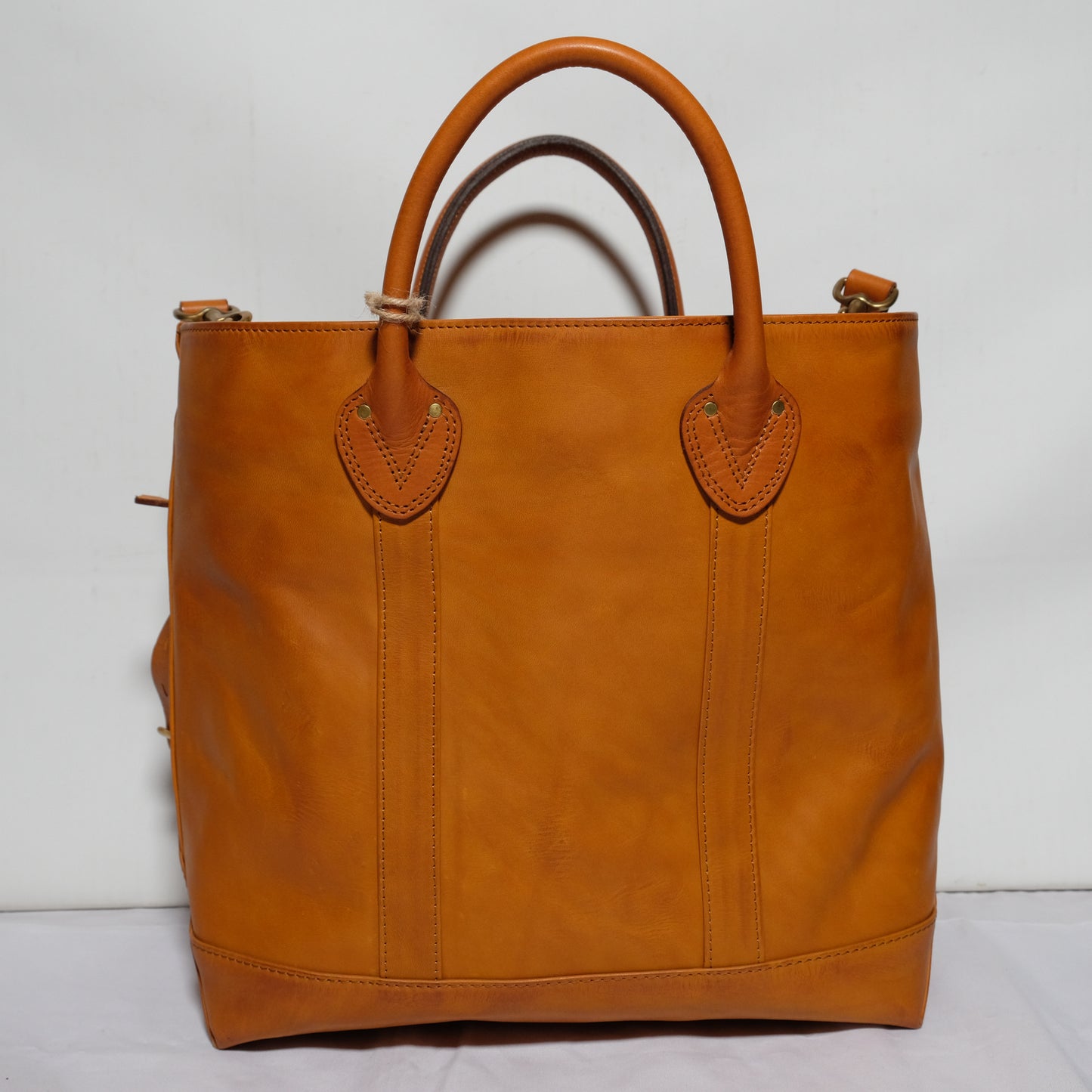 VASCO_LEATHER BOAT TOTE BAG