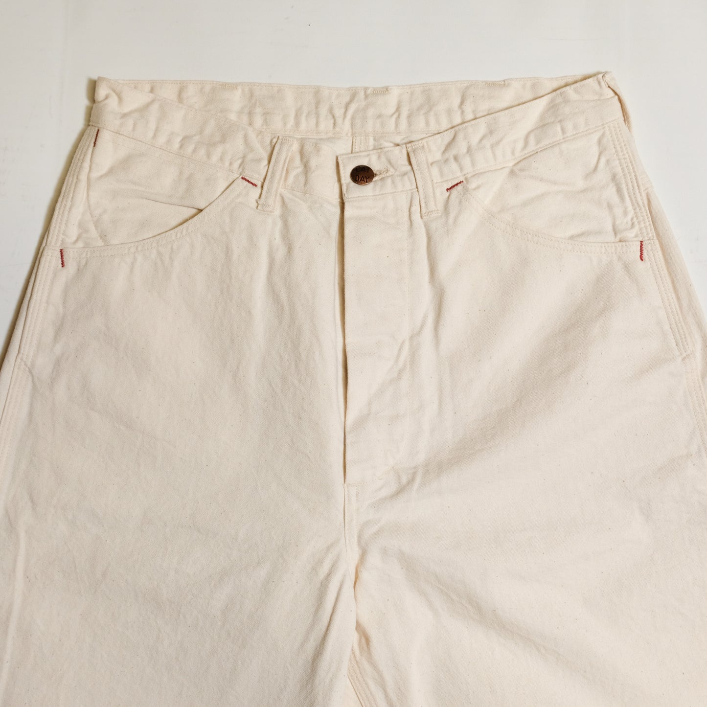 WORKERS_CAT DAY Painter Pants_10 oz White Denim