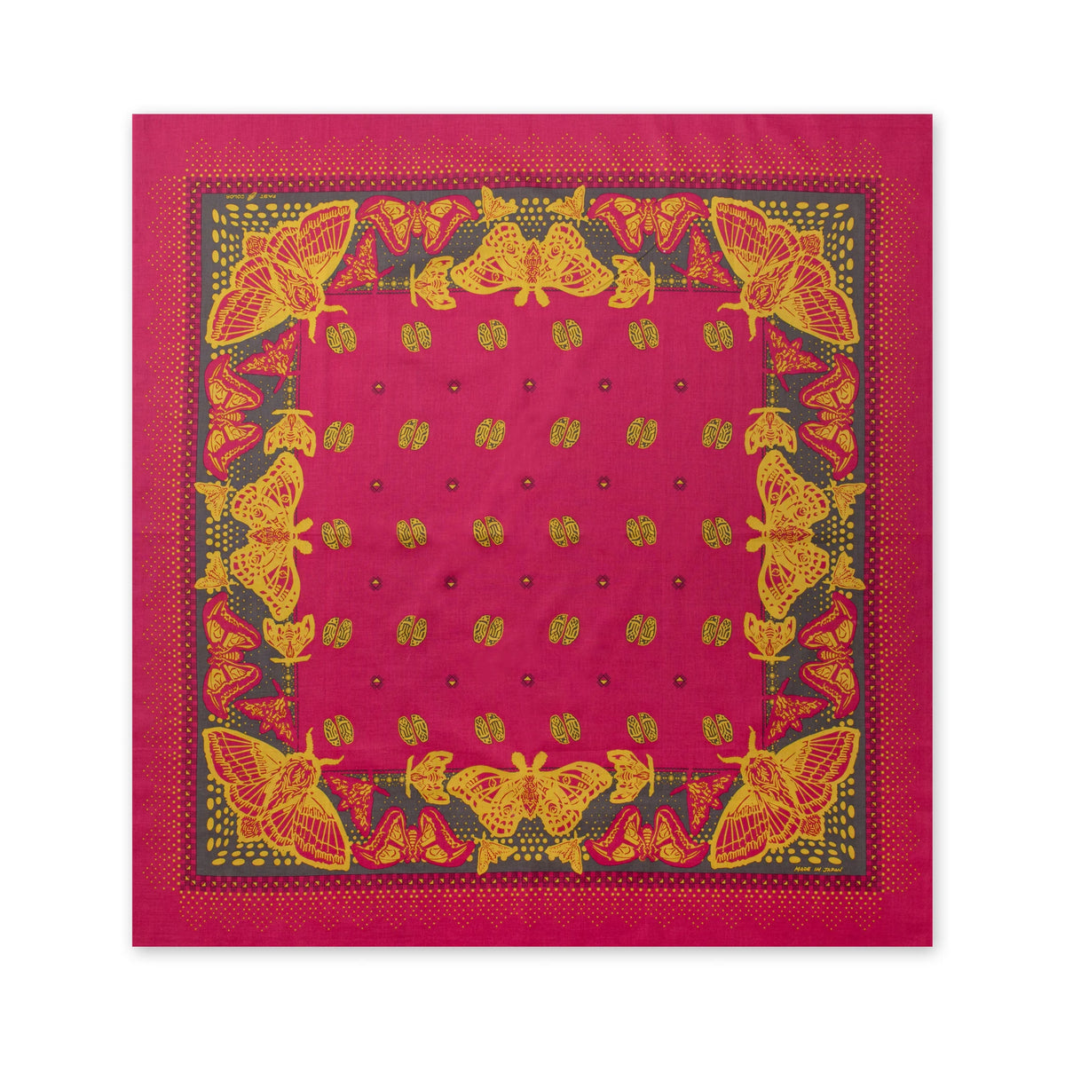 One Ear Brand_“Nighthings” Rosy Maple 90 x 90