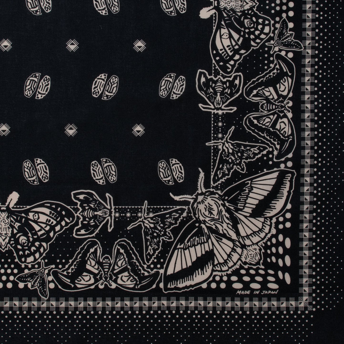 One Ear Brand "Nighthings" Olive Black 90 x 90
