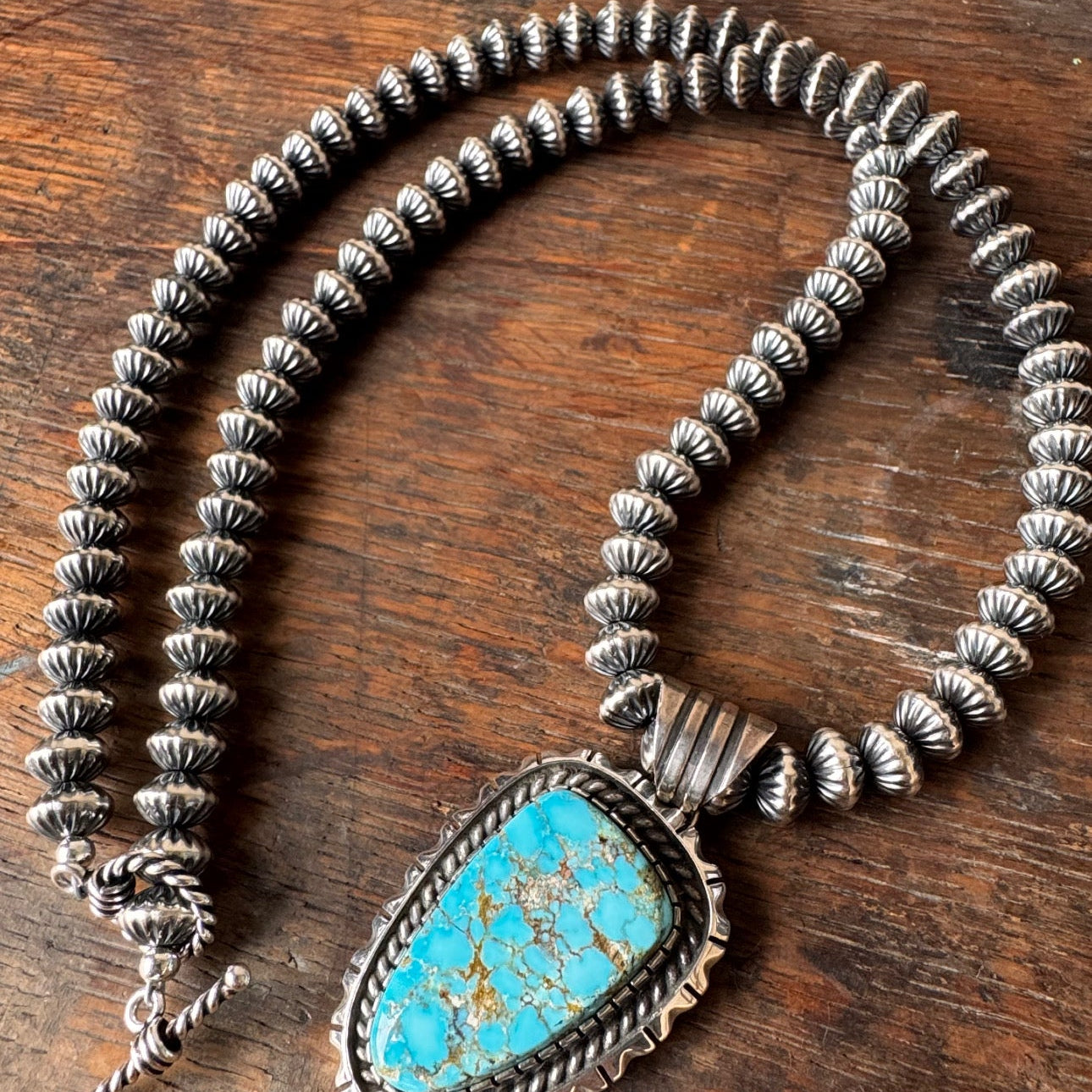 FOUR STARS_FN49-001_Navajo pearl bracelet_Bicone