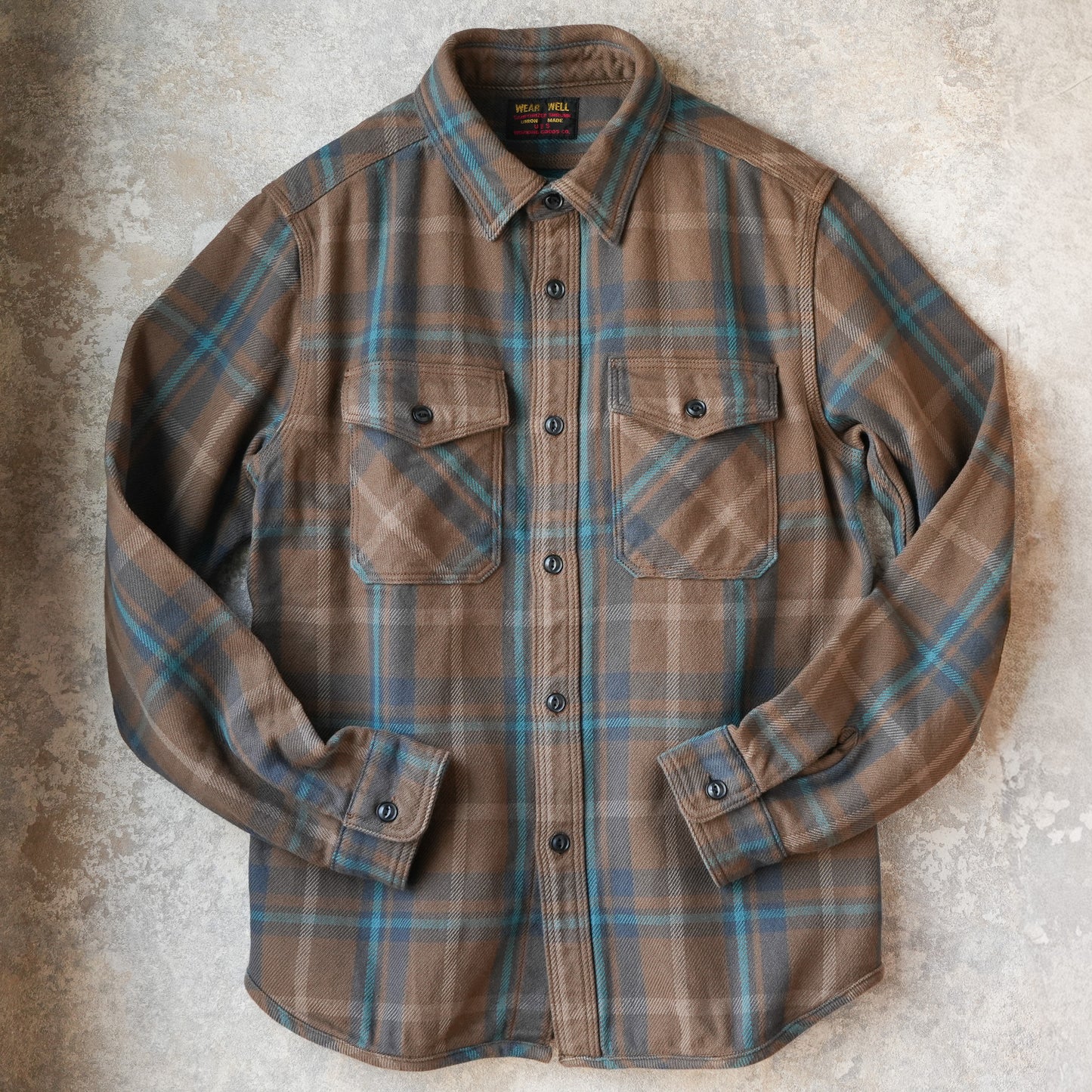 UES_502551_12_Extra Heavyweight Flannel Shirt_Beige