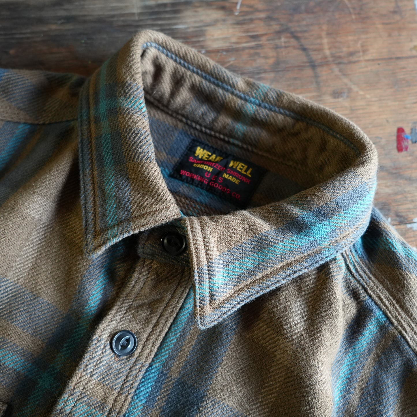 UES_502551_12_Extra Heavyweight Flannel Shirt_Beige