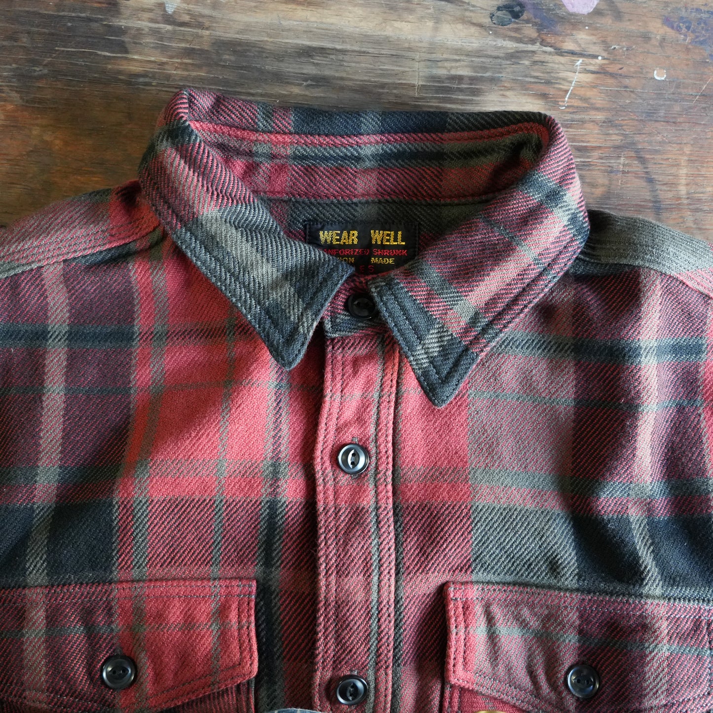 UES_502552_3_Extra Heavyweight Flannel Shirt_Red