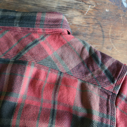UES_502552_3_Extra Heavyweight Flannel Shirt_Red