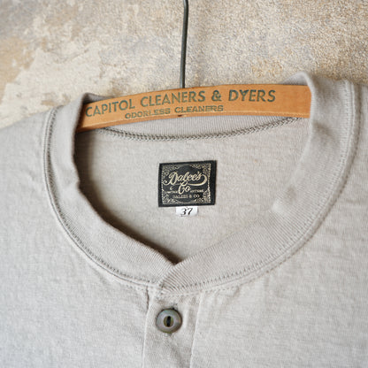 DALEE'S＆CO_Spinner.L_WORKER HENLEY NECK_Gray Wash