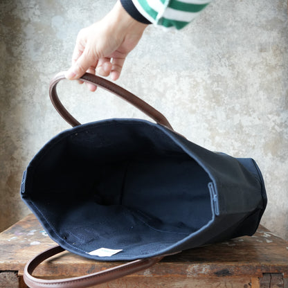 WORKERS_Leather Handle Tote_Medium Bag_Navy Canvas_Short Handle