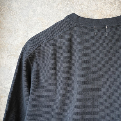 LOOP＆WEFT_LRH1041_SUPIMA LONG HONEYCOMB KNIT HENLEYNECK THERMAL_ANTIQUE BLACK