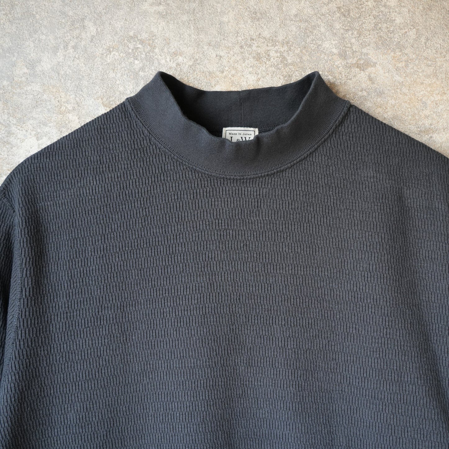 LOOP＆WEFT_LRC1123_SUPIMA LONG HONEYCOMB KNIT MIDDLE NECK THERMAL_ANTIQUE BLACK