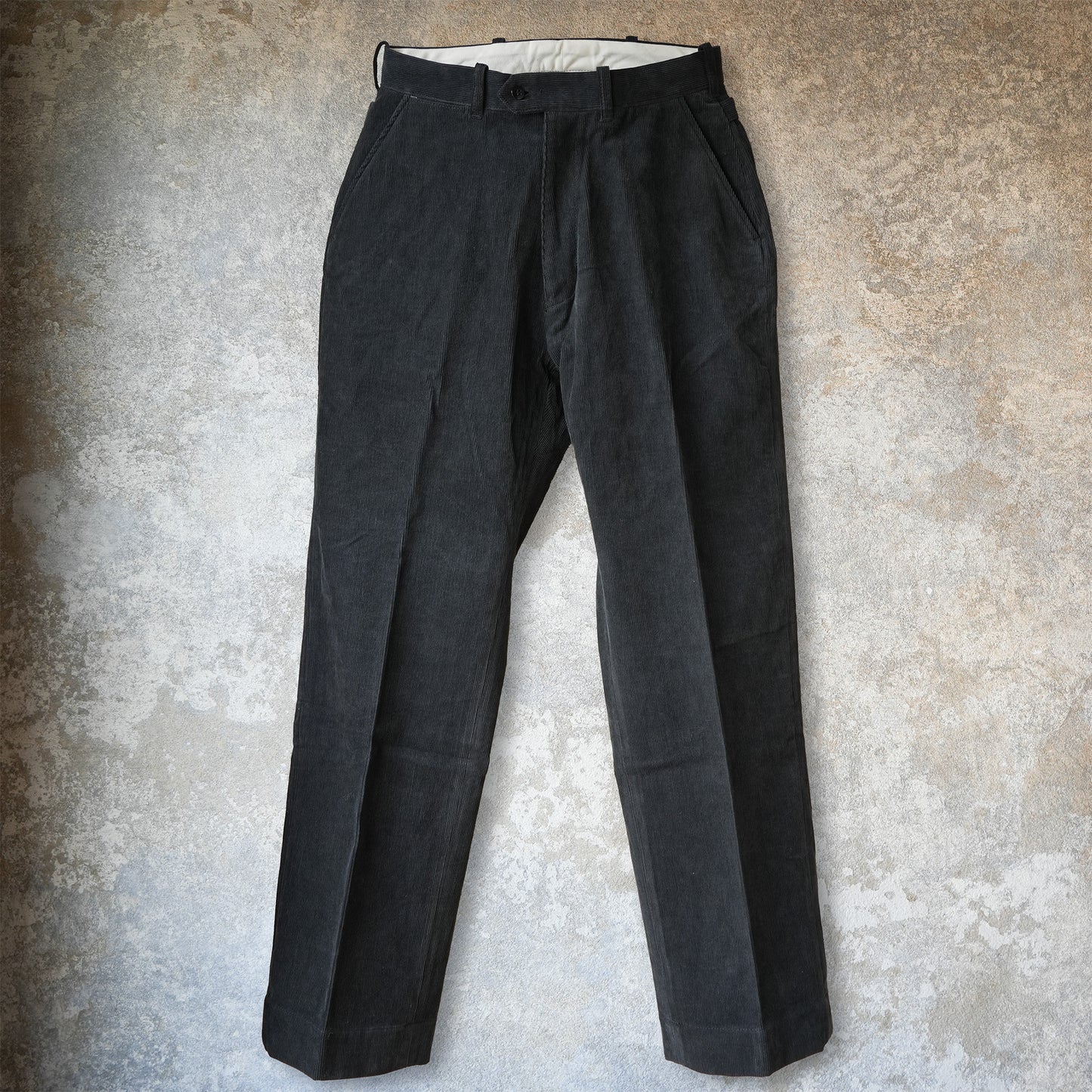 G&F Co._CORDUROY TROUSERS_INK BLACK